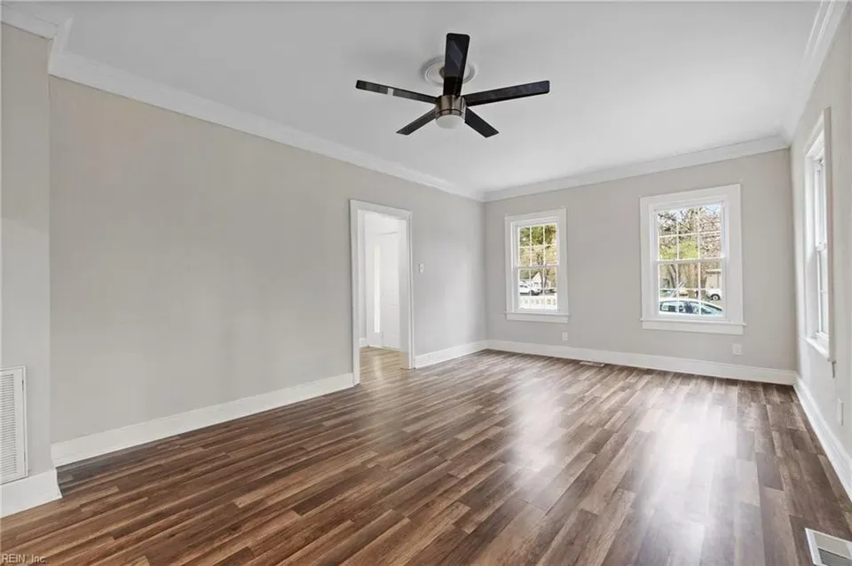 1 Bed 1 Bath Urban Residential Condo in Chesapeake, VA - 2
