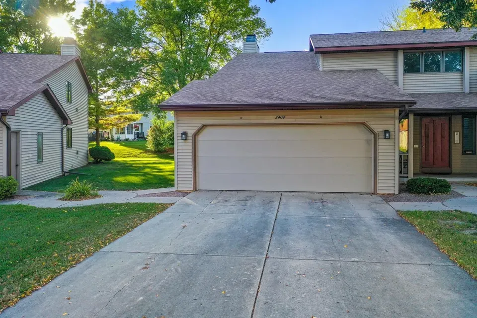1 Bed 1 Bath Urban Residential Condo in Green Bay, WI - 3