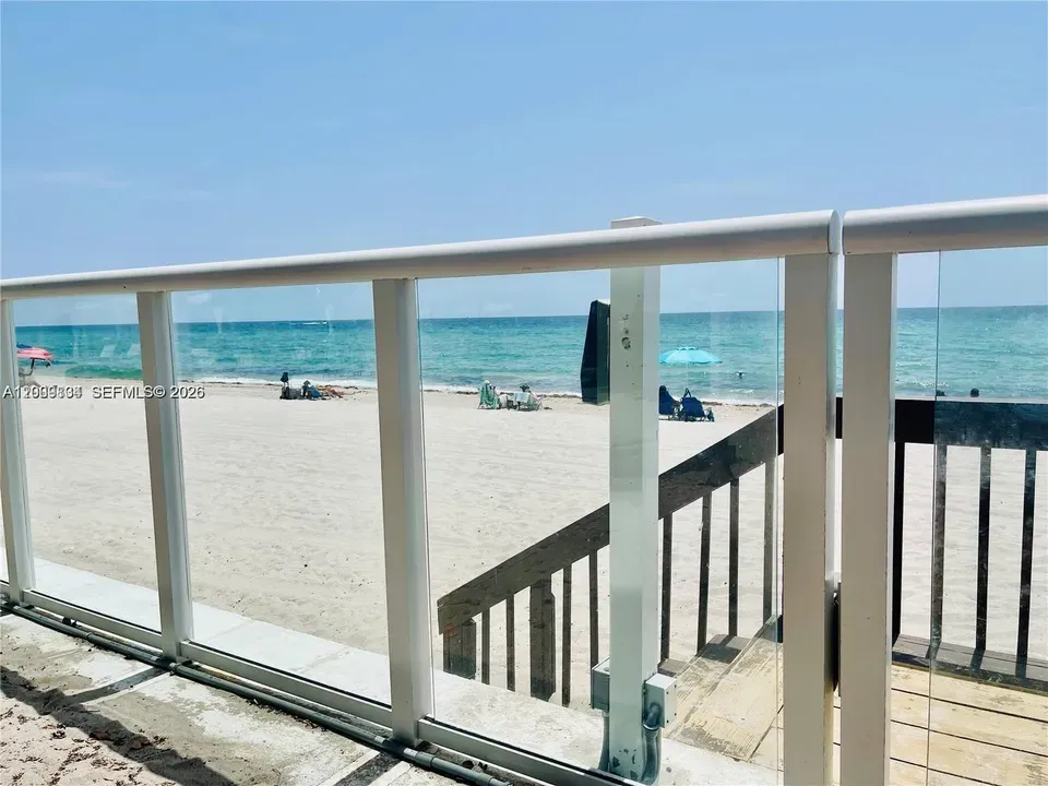 1 Bed 1 Bath Urban Residential Condo in Hollywood, FL - 1