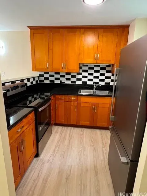 1 Bed 1 Bath Urban Residential Condo in Honolulu, HI - 3