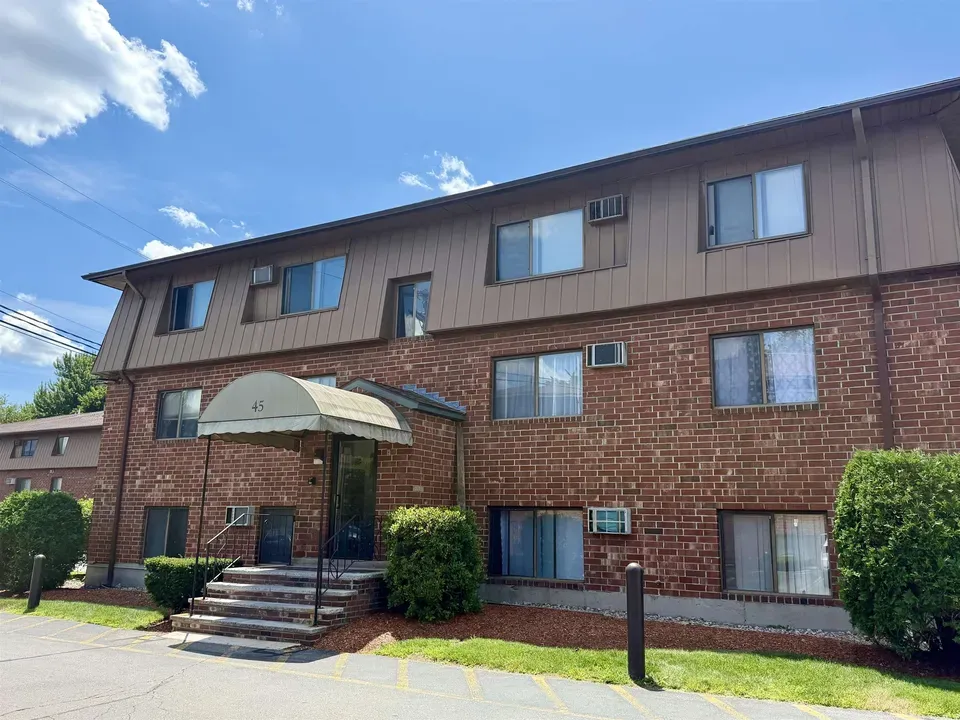 1 Bed 1 Bath Urban Residential Condo in Manchester, NH