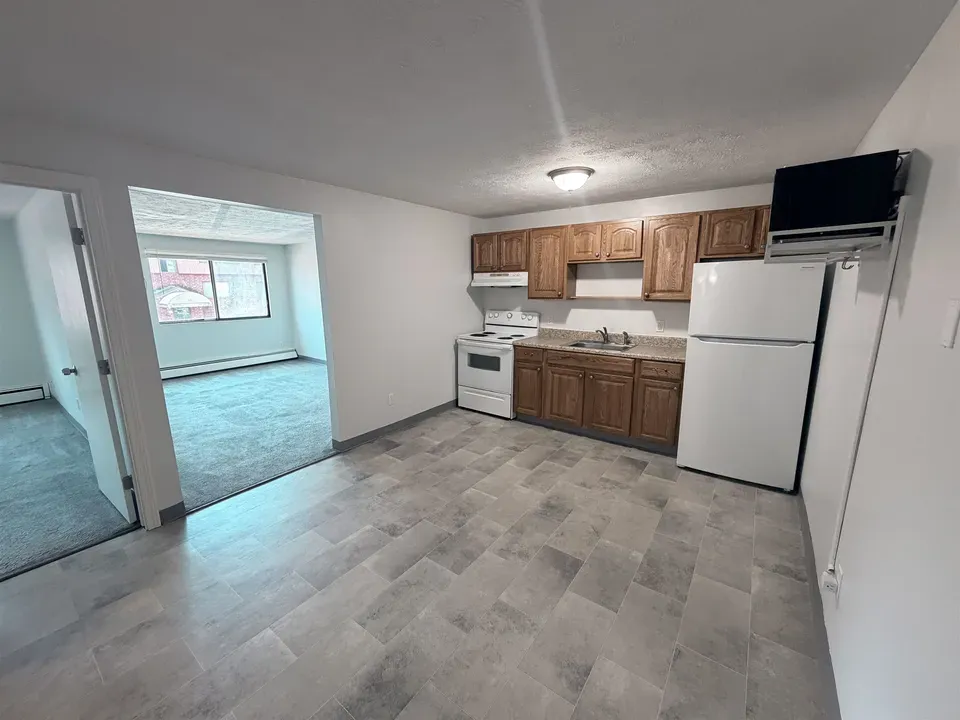 1 Bed 1 Bath Urban Residential Condo in Manchester, NH - 5