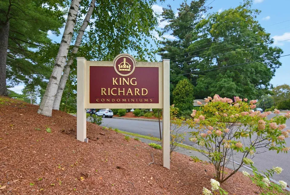 1 Bed 1 Bath Urban Residential Condo in Manchester, NH