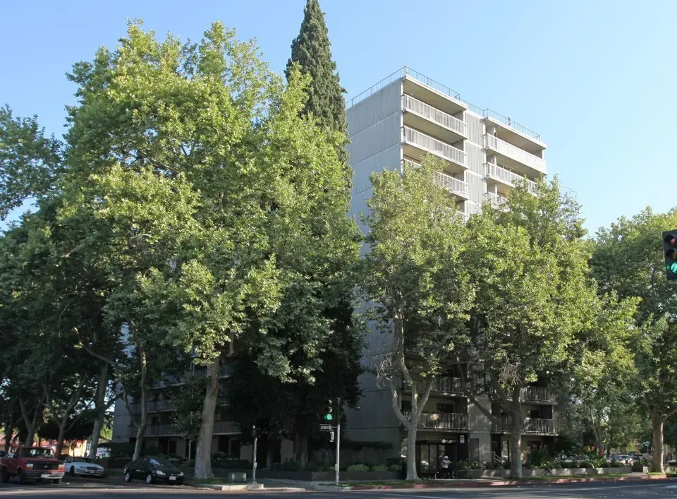 1 Bed 1 Bath Urban Residential Condo in Modesto, CA - 2