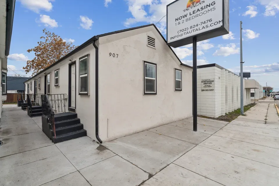 1 Bed 1 Bath Urban Residential Condo in Nampa, ID