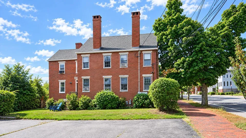 1 Bed 1 Bath Urban Residential Condo in Portland, ME - 4