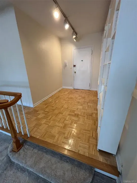 1 Bed 1 Bath Urban Residential Condo in Queens, NY - 3