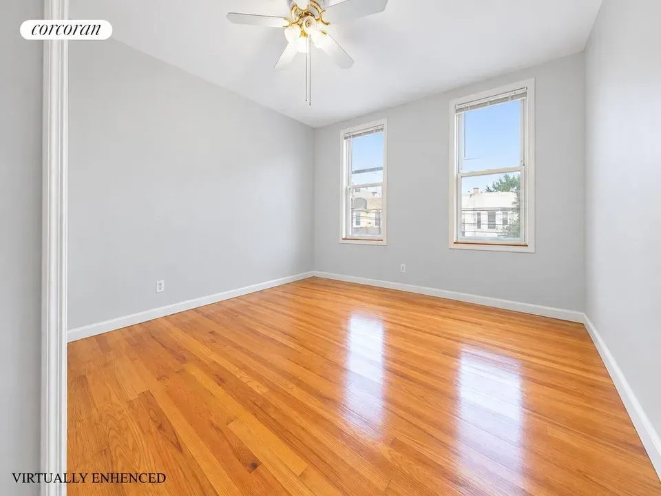 1 Bed 1 Bath Urban Residential Condo in Queens, NY - 3