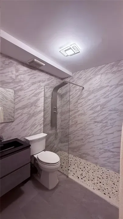 1 Bed 1 Bath Urban Residential Condo in San Juan, PR - 4