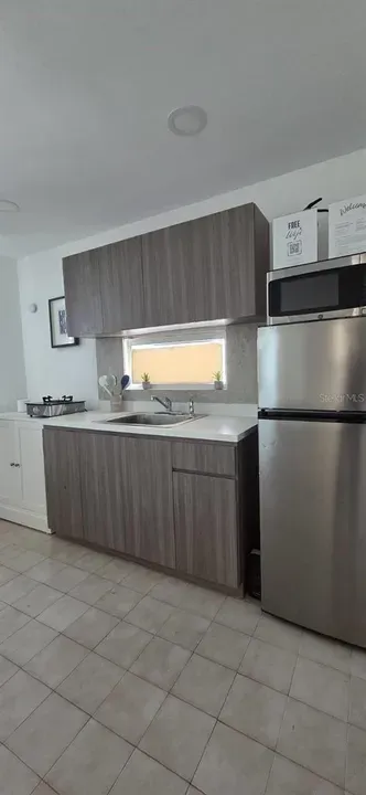 1 Bed 1 Bath Urban Residential Condo in San Juan, PR - 3