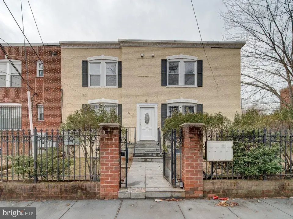 1 Bed 1 Bath Urban Residential Condo in Washington, DC - 1