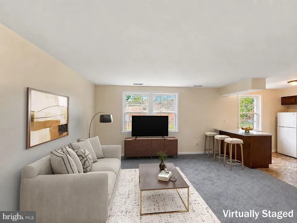 1 Bed 1 Bath Urban Residential Condo in Washington, DC - 2