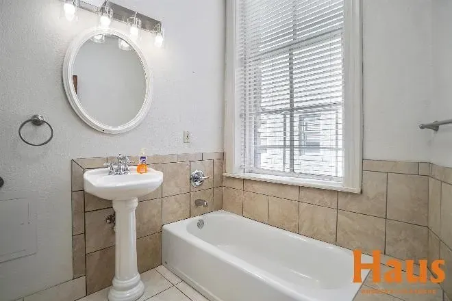 1 Bed 2 Bath Contemporary Multi-Level Townhome in Topeka, KS - 2