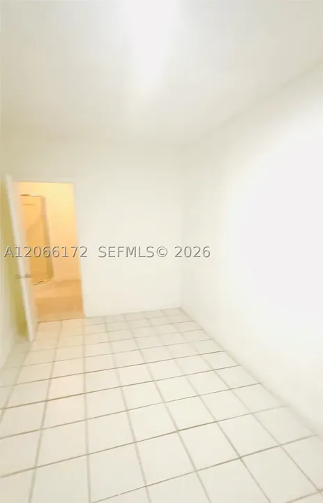 1 Bed 2 Bath Urban Residential Condo in Hollywood, FL - 2