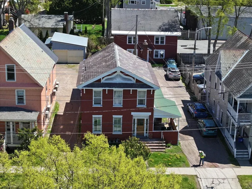 10 Bed 10 Bath Multi-Unit Residential Property in Burlington, VT