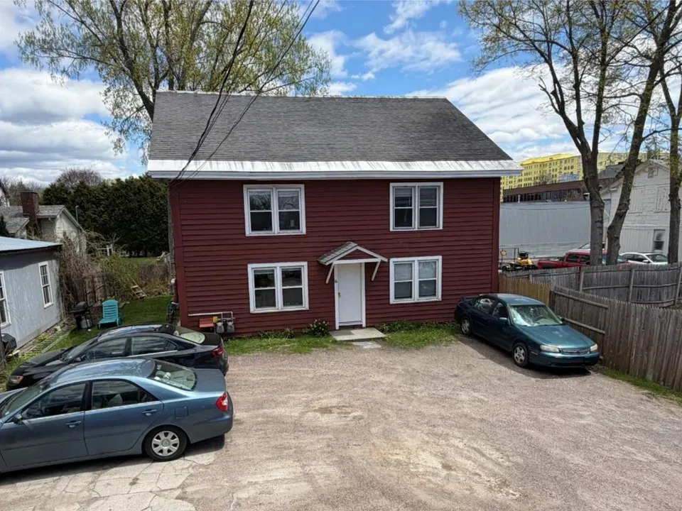 10 Bed 10 Bath Multi-Unit Residential Property in Burlington, VT - 5