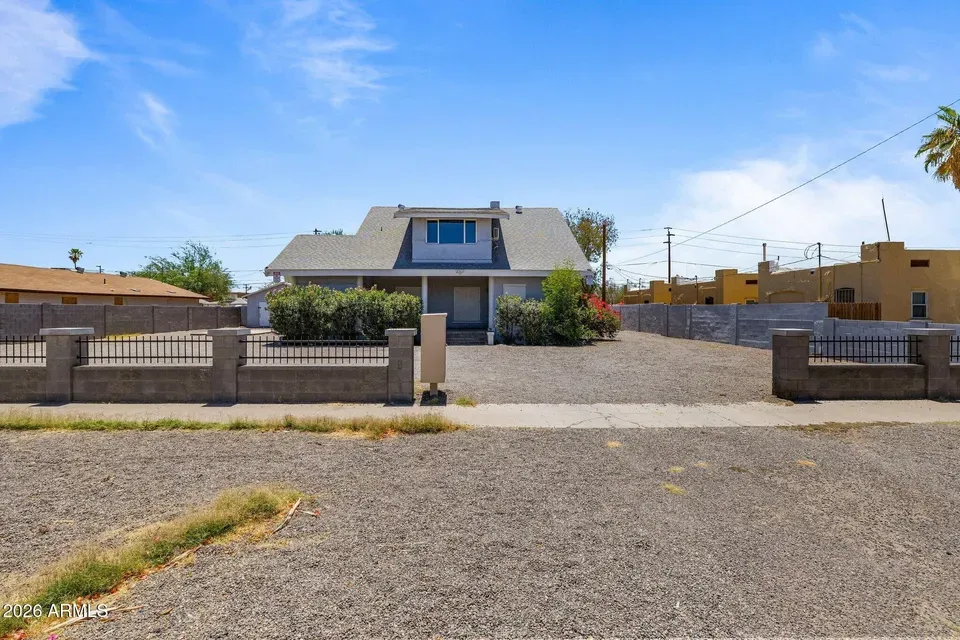 14 Bed 7 Bath Multi-Unit Residential Property in Phoenix, AZ - 1