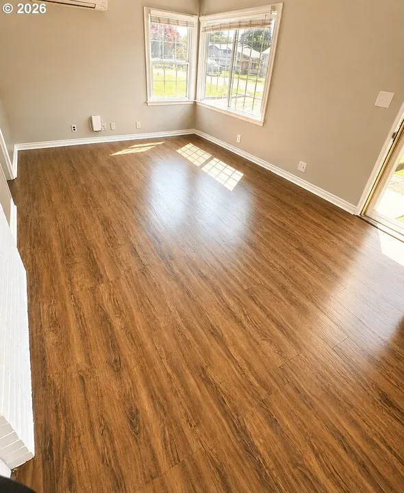 2 Bed 1 Bath Classic Historic Era Home in Beaverton, OR - 4