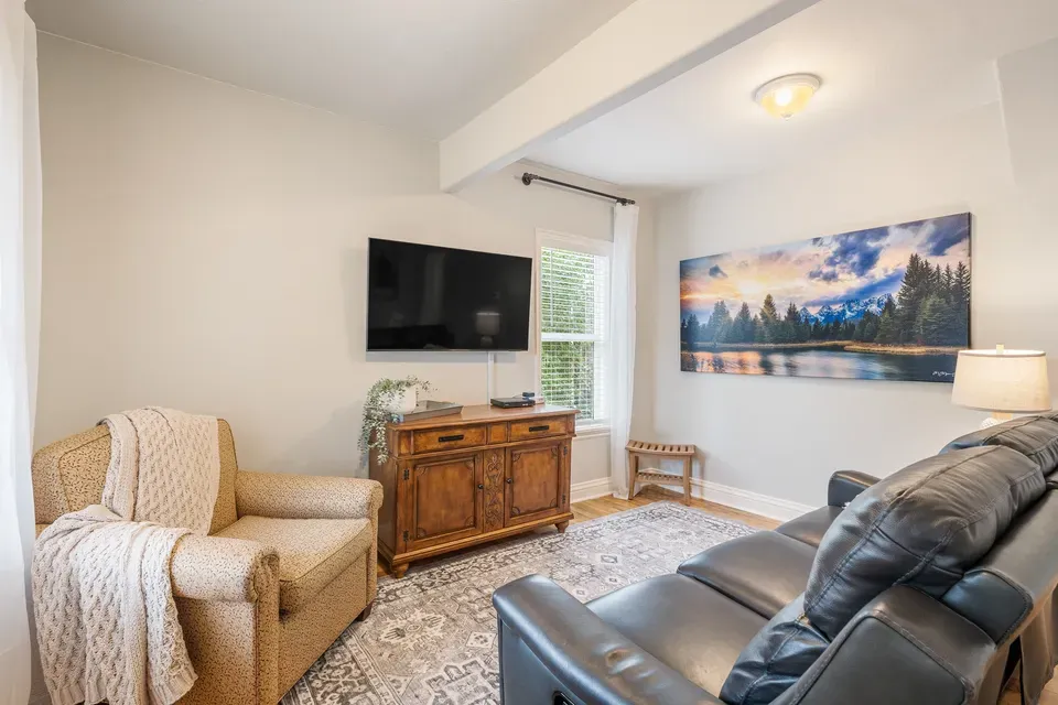 2 Bed 1 Bath Classic Historic Era Home in Idaho Falls, ID - 2