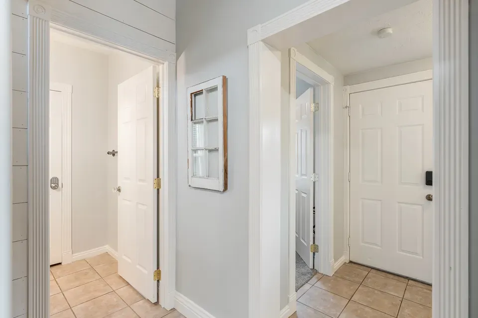 2 Bed 1 Bath Classic Historic Era Home in Idaho Falls, ID - 3