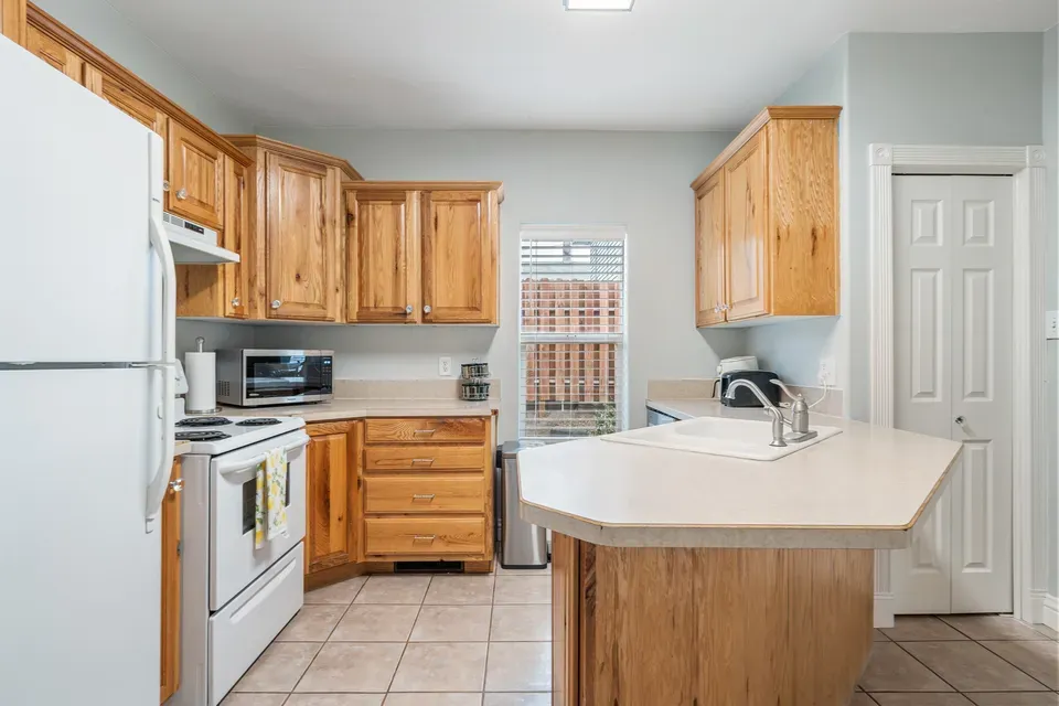 2 Bed 1 Bath Classic Historic Era Home in Idaho Falls, ID - 4
