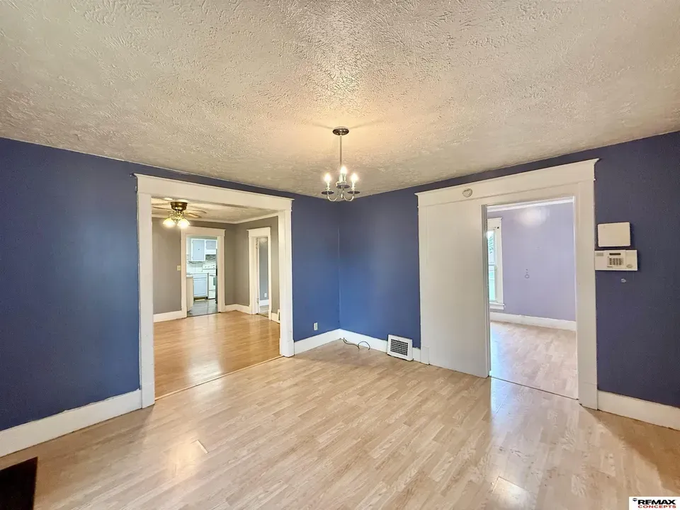 2 Bed 1 Bath Classic Historic Era Home in Lincoln, NE - 5