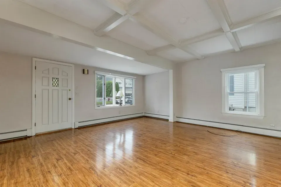 2 Bed 1 Bath Classic Historic Era Home in Manchester, NH - 3