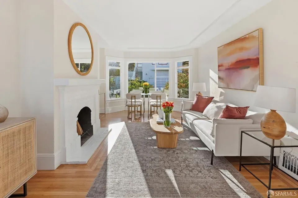 2 Bed 1 Bath Classic Historic Era Home in San Francisco, CA - 2