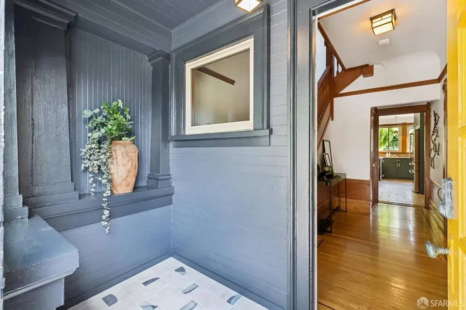 2 Bed 1 Bath Classic Historic Era Home in San Francisco, CA - 3
