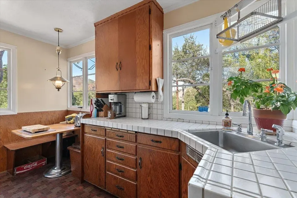 2 Bed 1 Bath Classic Historic Era Home in San Jose, CA - 2