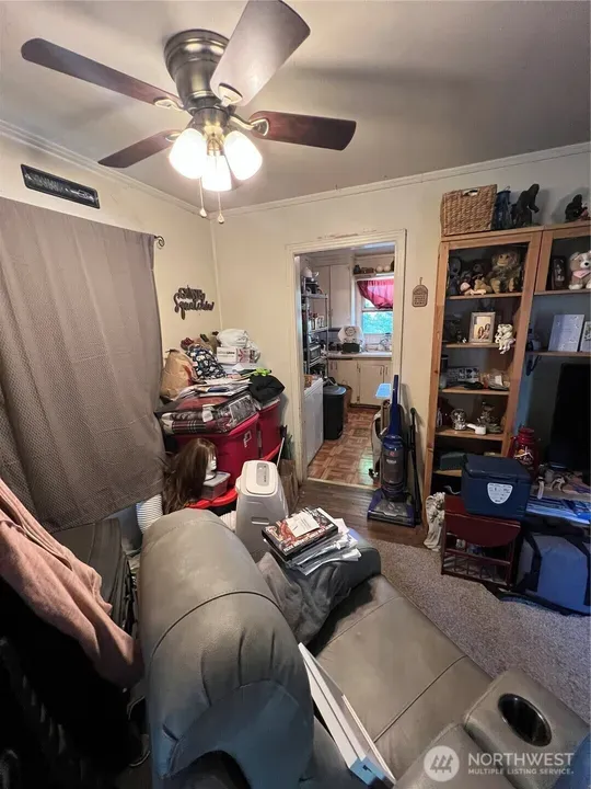 2 Bed 1 Bath Classic Historic Era Home in Seattle, WA - 3