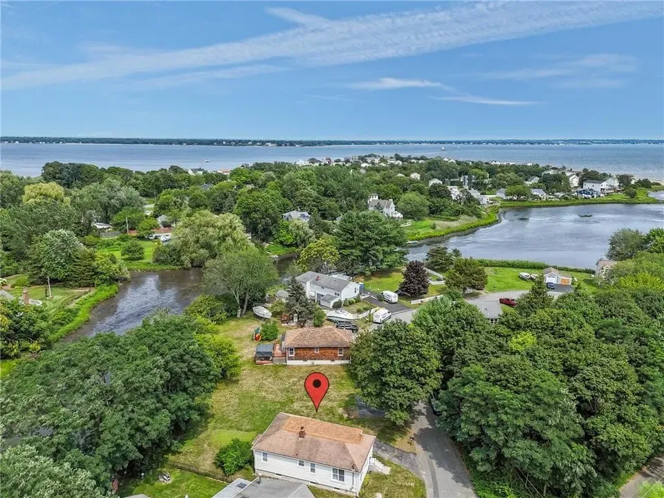 2 Bed 1 Bath Classic Historic Era Home in Warwick, RI - 1