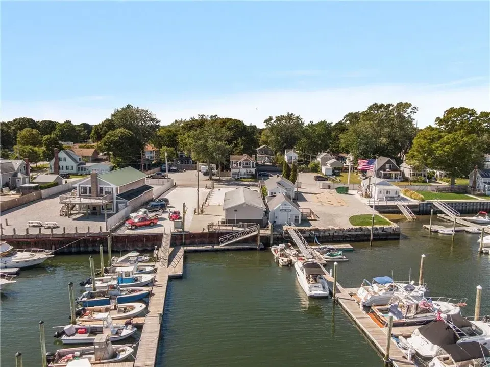 2 Bed 1 Bath Classic Historic Era Home in Warwick, RI - 1