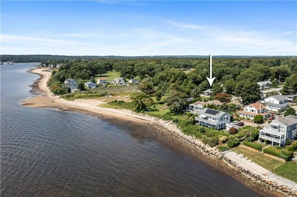 2 Bed 1 Bath Classic Historic Era Home in Warwick, RI - 2