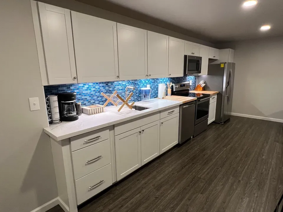 2 Bed 1 Bath Contemporary High-Rise Condo in Anchorage, AK
