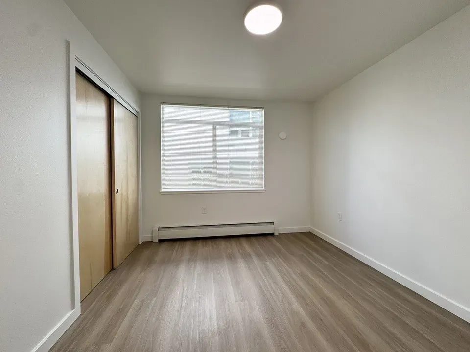 2 Bed 1 Bath Contemporary High-Rise Condo in Anchorage, AK - 3