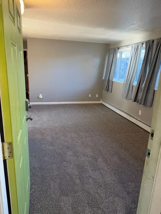 2 Bed 1 Bath Contemporary High-Rise Condo in Anchorage, AK - 2