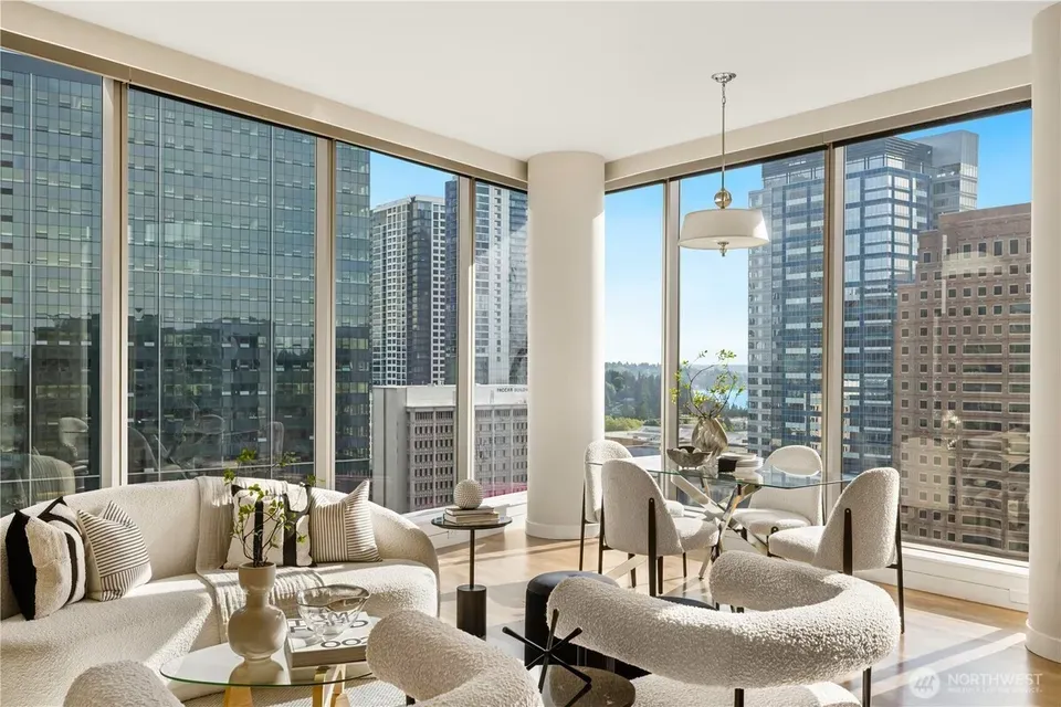 2 Bed 1 Bath Contemporary High-Rise Condo in Bellevue, WA - 1