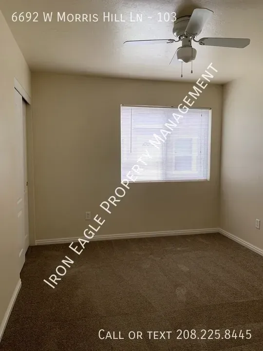 2 Bed 1 Bath Contemporary High-Rise Condo in Boise, ID - 5