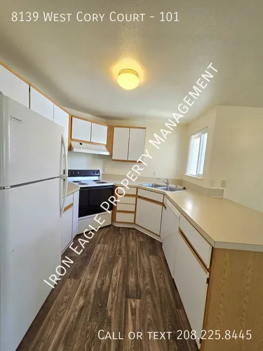 2 Bed 1 Bath Contemporary High-Rise Condo in Boise, ID - 3