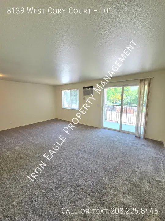 2 Bed 1 Bath Contemporary High-Rise Condo in Boise, ID - 5