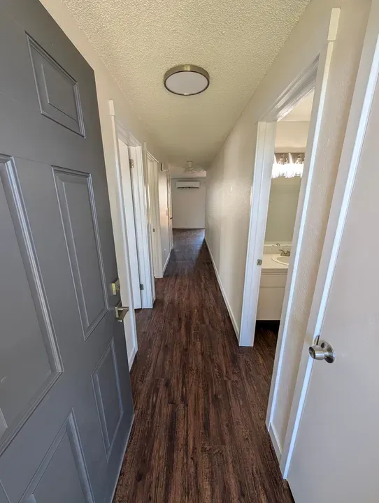 2 Bed 1 Bath Contemporary High-Rise Condo in Boise, ID
