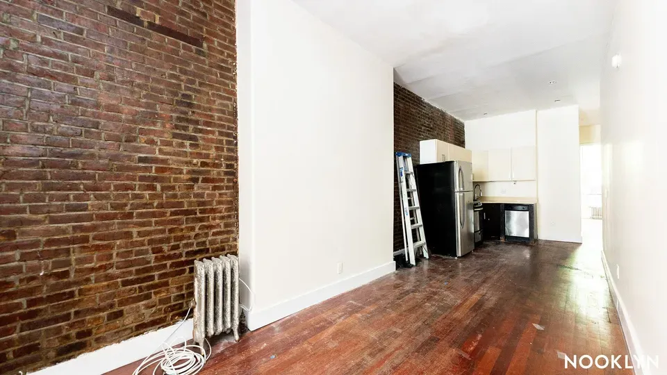 2 Bed 1 Bath Contemporary High-Rise Condo in Brooklyn, NY - 2