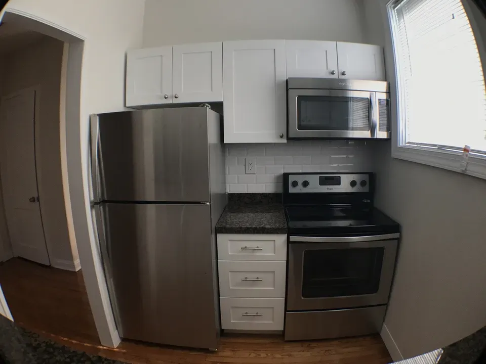 2 Bed 1 Bath Contemporary High-Rise Condo in Coral Gables, FL - 3