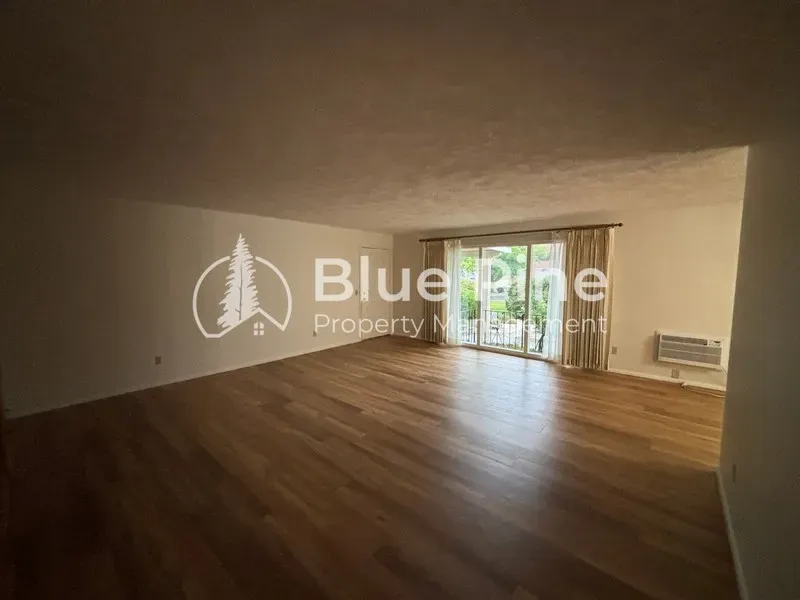 2 Bed 1 Bath Contemporary High-Rise Condo in Idaho Falls, ID - 5