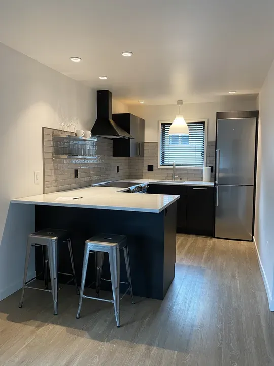 2 Bed 1 Bath Contemporary High-Rise Condo in Juneau, AK - 4