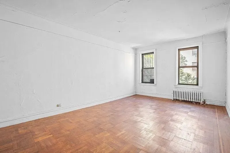 2 Bed 1 Bath Contemporary High-Rise Condo in New York, NY - 1