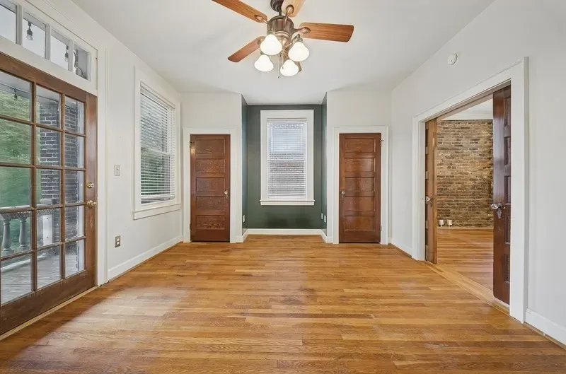 2 Bed 1 Bath Contemporary High-Rise Condo in Norfolk, VA - 3