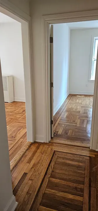 2 Bed 1 Bath Contemporary High-Rise Condo in Queens, NY - 4