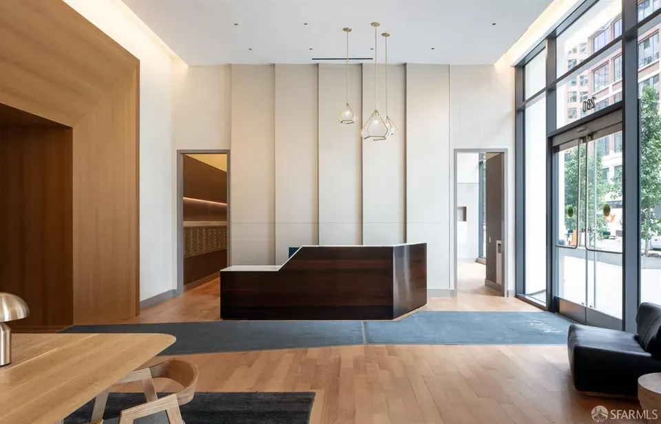 2 Bed 1 Bath Contemporary High-Rise Condo in San Francisco, CA - 2